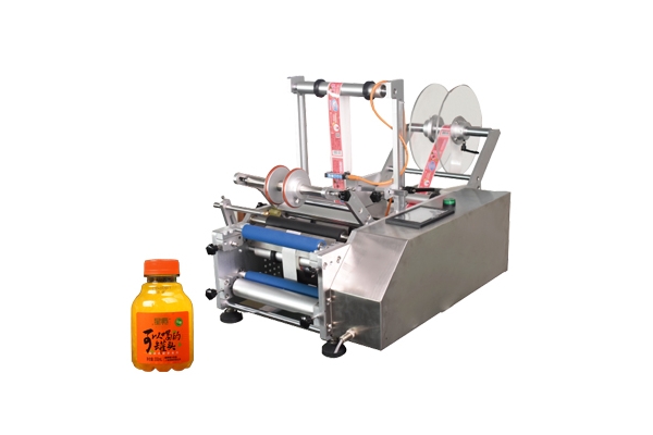 半自动果汁瓶贴标机